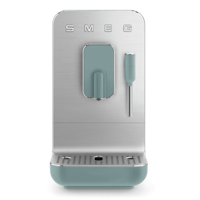 Автоматическая кофемашина Smeg BCC12EGMEU