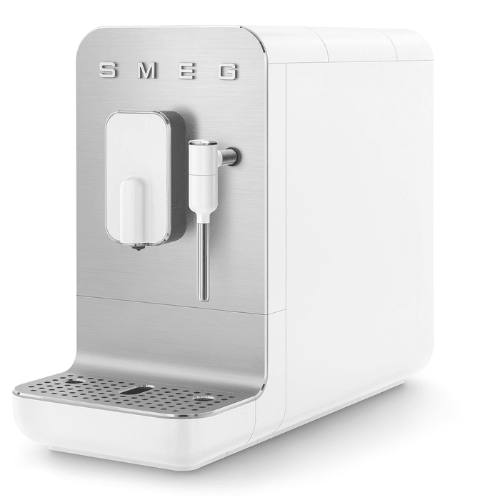 Изображение Автоматическая кофемашина Smeg BCC12WHMEU 5