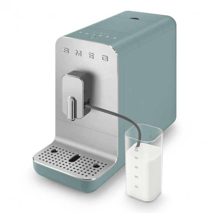 Изображение Автоматическая кофемашина Smeg BCC13EGMEU 1