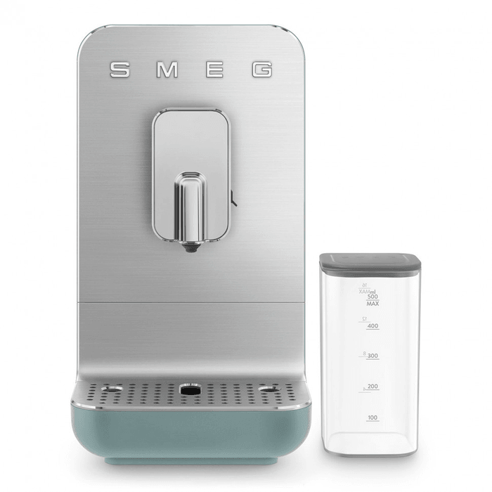 Изображение Автоматическая кофемашина Smeg BCC13EGMEU 2
