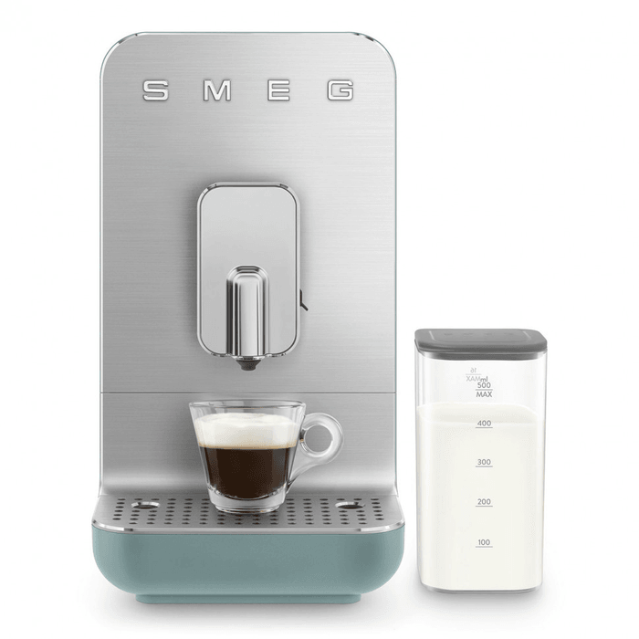 Изображение Автоматическая кофемашина Smeg BCC13EGMEU 5