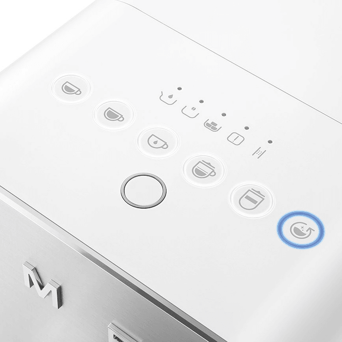 Изображение Автоматическая кофемашина Smeg BCC13WHMEU 5