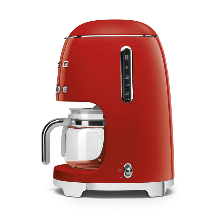 Изображение Капельная кофеварка Smeg DCF02RDEU 1