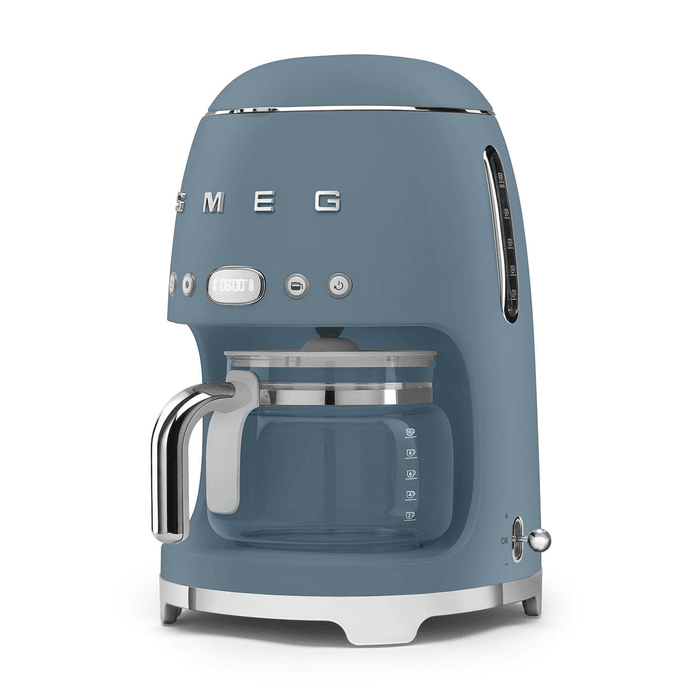 Изображение Капельная кофеварка Smeg DCF02SBMEU 3