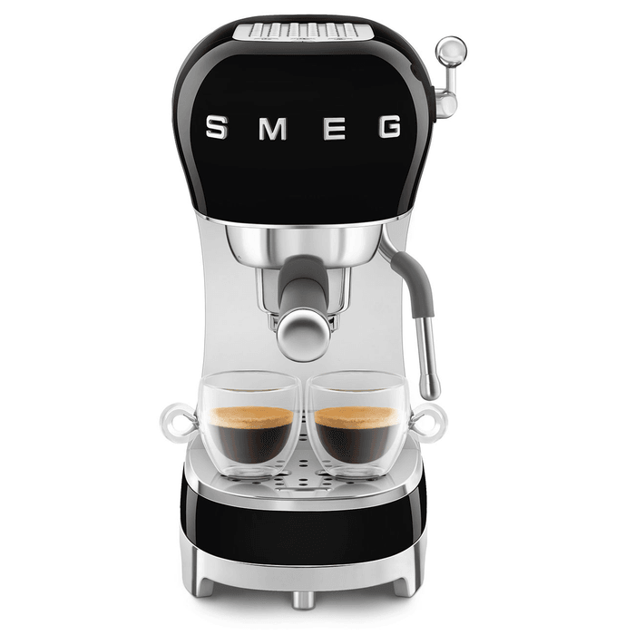 Изображение Рожковая эспрессо кофемашина Smeg ECF02BLEU 4