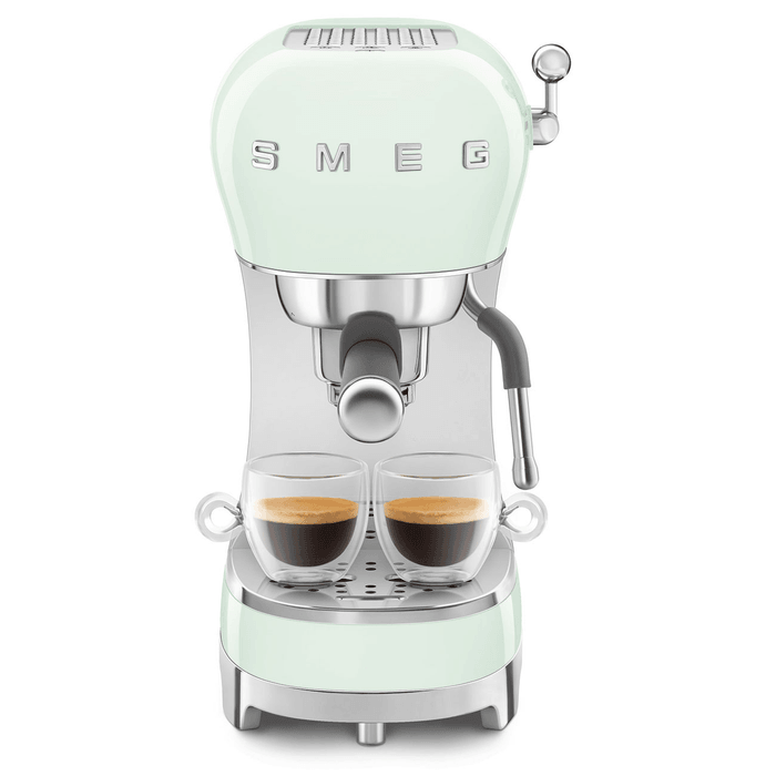 Изображение Рожковая эспрессо кофемашина Smeg ECF02PGEU 4