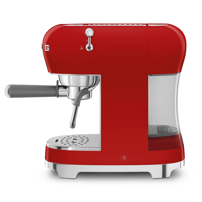 Изображение Рожковая эспрессо кофемашина Smeg ECF02RDEU 1