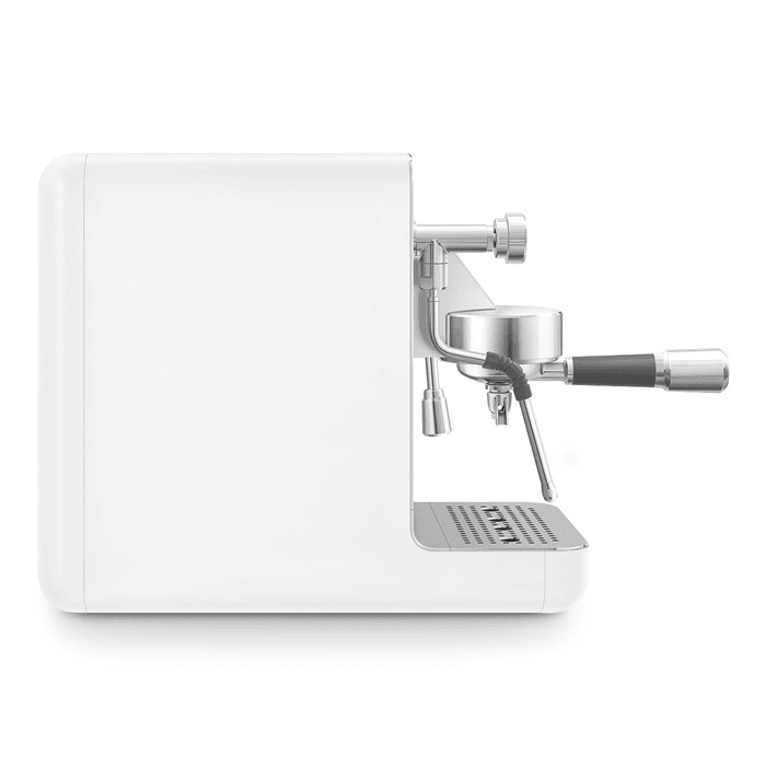 Изображение Рожковая эспрессо кофемашина Smeg EMC02WHMEU 1