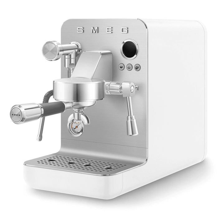 Изображение Рожковая эспрессо кофемашина Smeg EMC02WHMEU 4